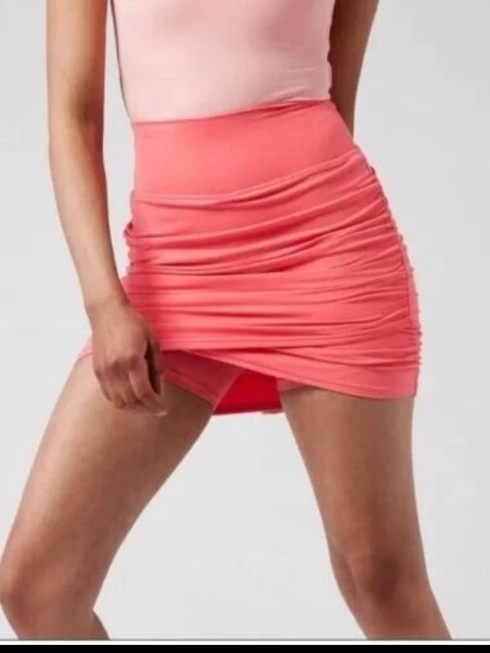 Athleta transcend Coral Pink Ruched High-Rise Mini Skort